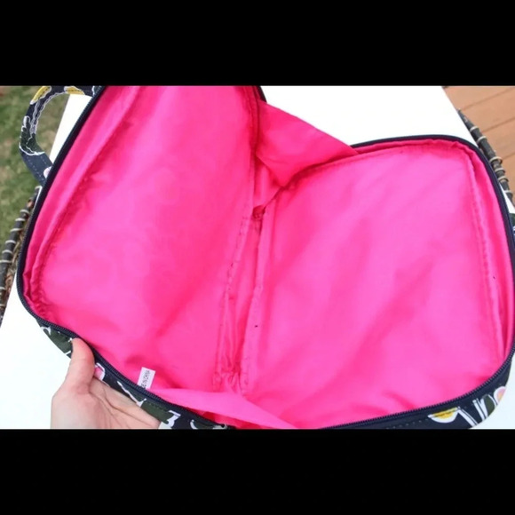 NWOT Modella cosmetic bag - Picture 5 of 8